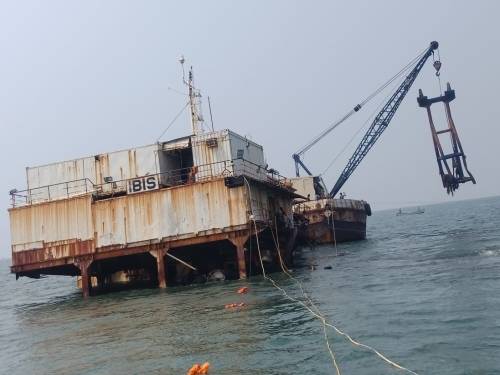 Salvaging and Wreck Removal