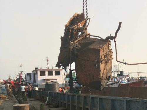 Salvaging and Wreck Removal